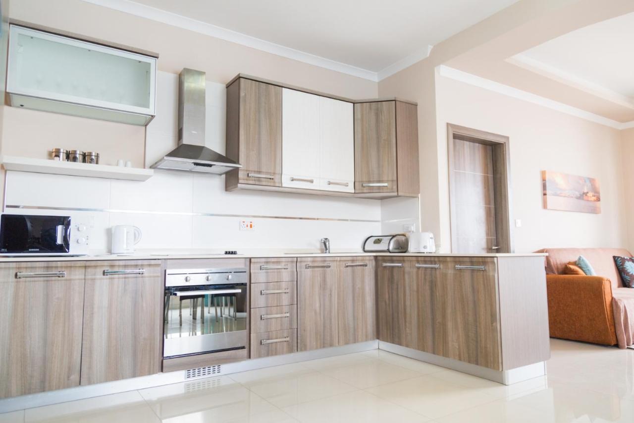 Riviera - Seafront - Wifi Apartamento