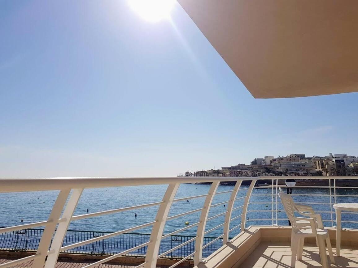 Apartamento Riviera - Seafront - Wifi